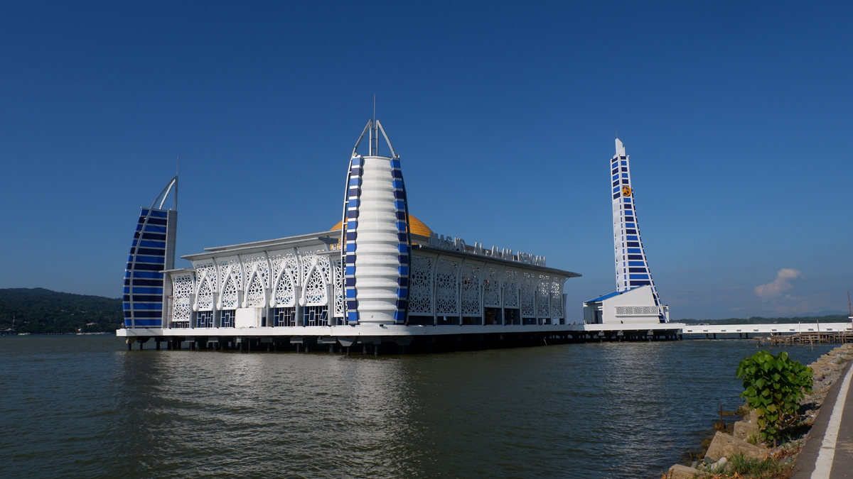 Masjid_Al-Alam_Kendari_1200 VS 675