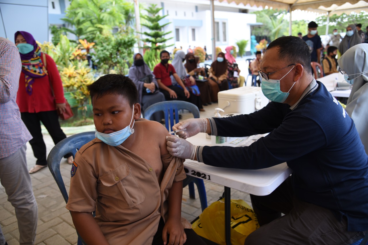 Vaksinasi anak yang digelar Pemkot Kendari beberapa waktu lalu. Foto: Doc. Kendari News