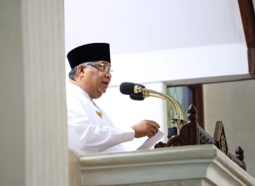 Gubernur Sultra Ali Mazi