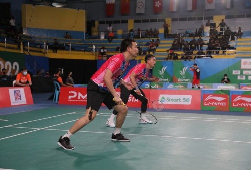 Pasangan ganda putra Indonesia Mohammad Ahsan/Hendra Setiawan di Kejuaraan Asia 2022 (Badminton Asia Championship 2022).-pbsi.id-