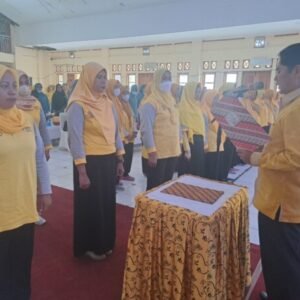 Bupati Buton La Bakry caangkan kampung germas dan lantik kader kepo