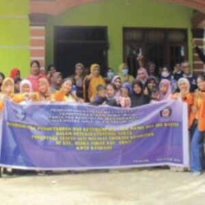 Mahasiswa KKN Tematik, Petugas Kesehatan PKM Abeli, Ibu Posyandu, dan Dosen Pembimbing Lapangan KKN Tematik FKM UHO.