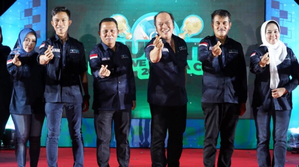 Bupati Konut Ruksamin Buka Turnamen Futsal Bupati Cup.1