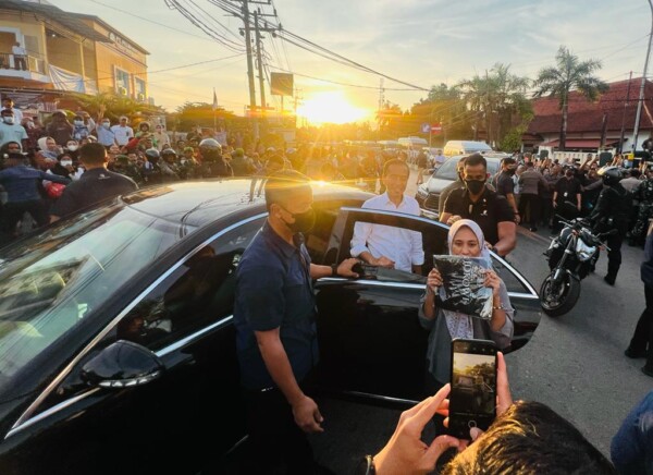 EEFAEB13-41D5-43EB-A500-4DB02B7094C7