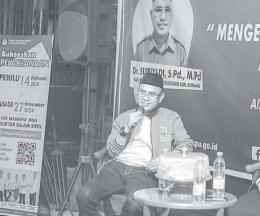 Kepala Dinas Dikbud Konawe Suriyadi, saat menjadi narasumber pada salah satu kegiatan yang digelar KPU Konawe, beberapa waktu lalu