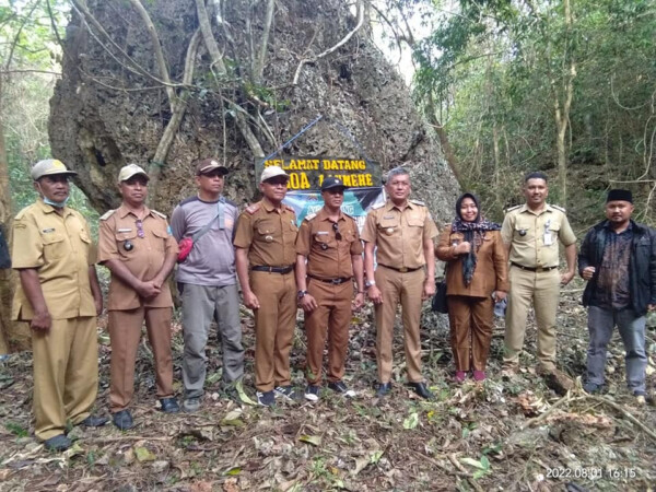 Pj.Bupati Buteng Muh.Yusup kunjungi objek wisata Gua Laumehe Desa Wantopi, Kecamatan Mawasangka Timur