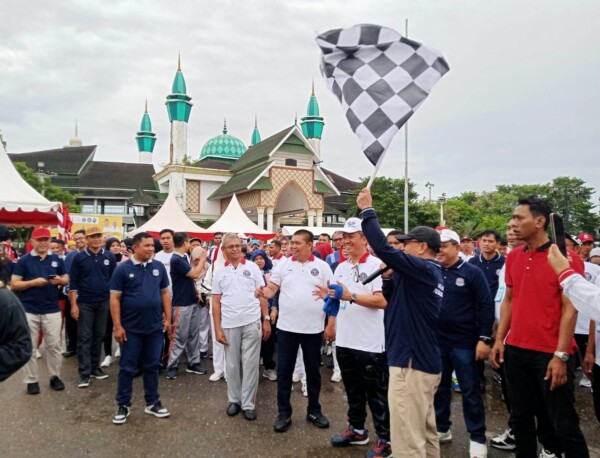 Jalan Sehat IKA Pascasarjana UHO.2