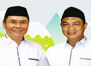 H.Ahmad Safei (Bupati Kolaka) dan H.Muhammad Jayadin (Wakil Bupati Kolaka)