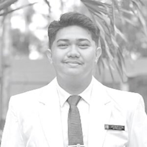 Muhamad Luthfid Anando Aly Roza, S.Farm.