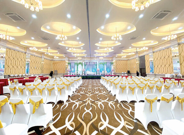 Salah satu konsep wedding yang ditawarkan Hotel Zahra Syariah Kendari dengan harga promo spesial wedding