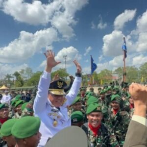 Pj Gubernur Sultra, Andap Budhi Revianto menghadiri upacara peringatan HUT ke-78 TNI di Lapangan Eks MTQ Kendari, Kamis, 5 Oktober 2023. Pj Gubernur Sultra, Andap Budhi Revianto menghadiri upacara peringatan HUT ke-78 TNI di Lapangan Eks MTQ Kendari, Kamis, 5 Oktober 2023.