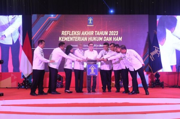 WhatsApp_Image_2023-12-14_at_20.09.31