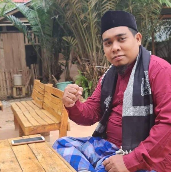 Firdaus Madanua Firdaus Madanua